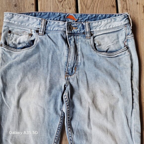 Tommy Bahama Mens Light Wash Straight Leg Jeans Classic Distressed 32/32 - Picture 3 of 10